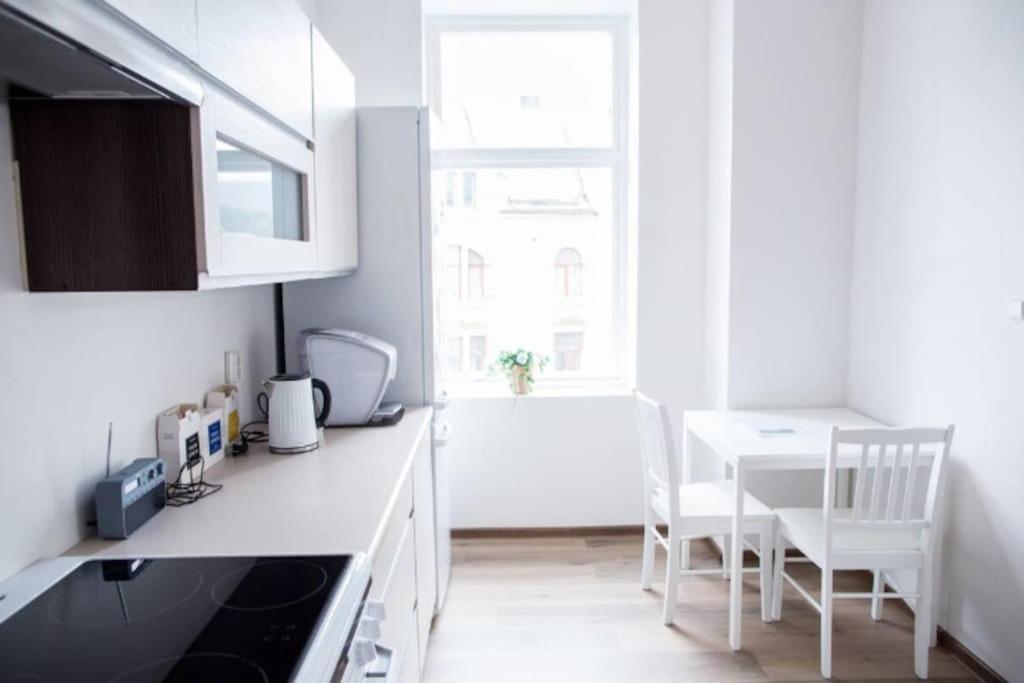 Free Parking Space, 2 Bed Room, Short Walk To Brosundet Ålesund Dış mekan fotoğraf